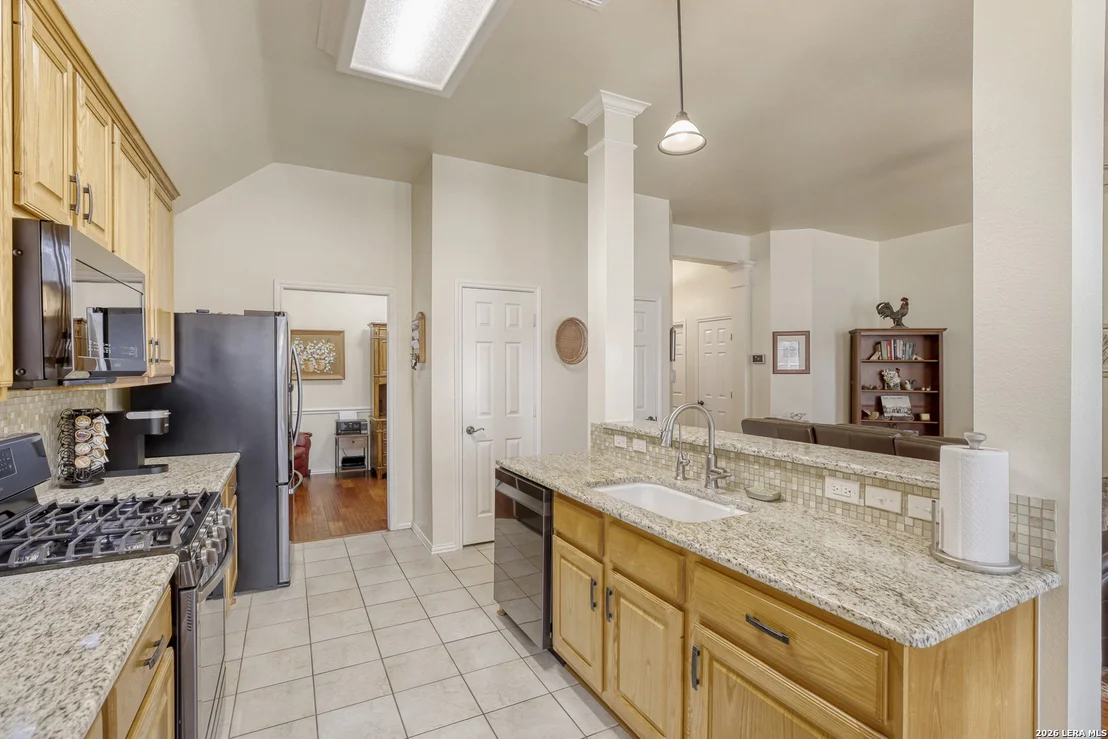 Photo of 8930 Brae Vista