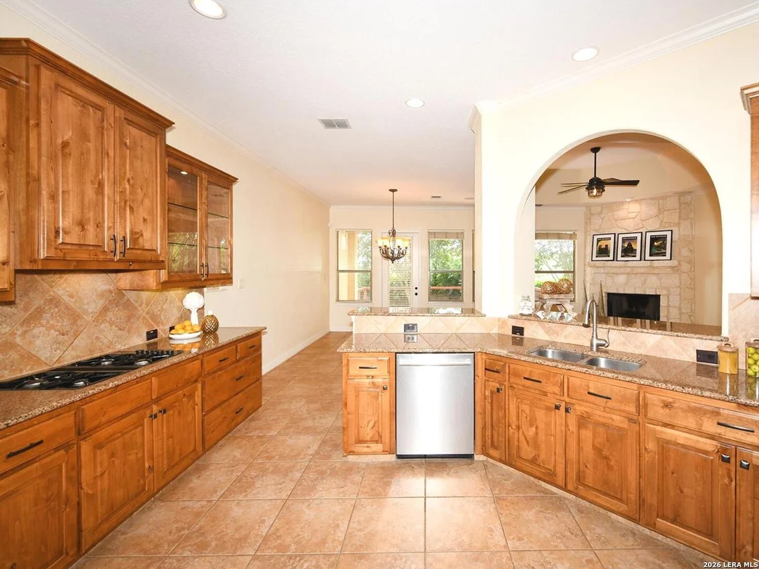 Photo of 2518 Huebner Park