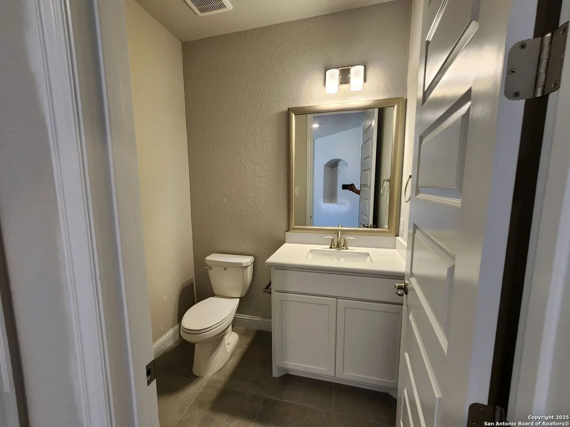 Photo of 416 Winslow Run