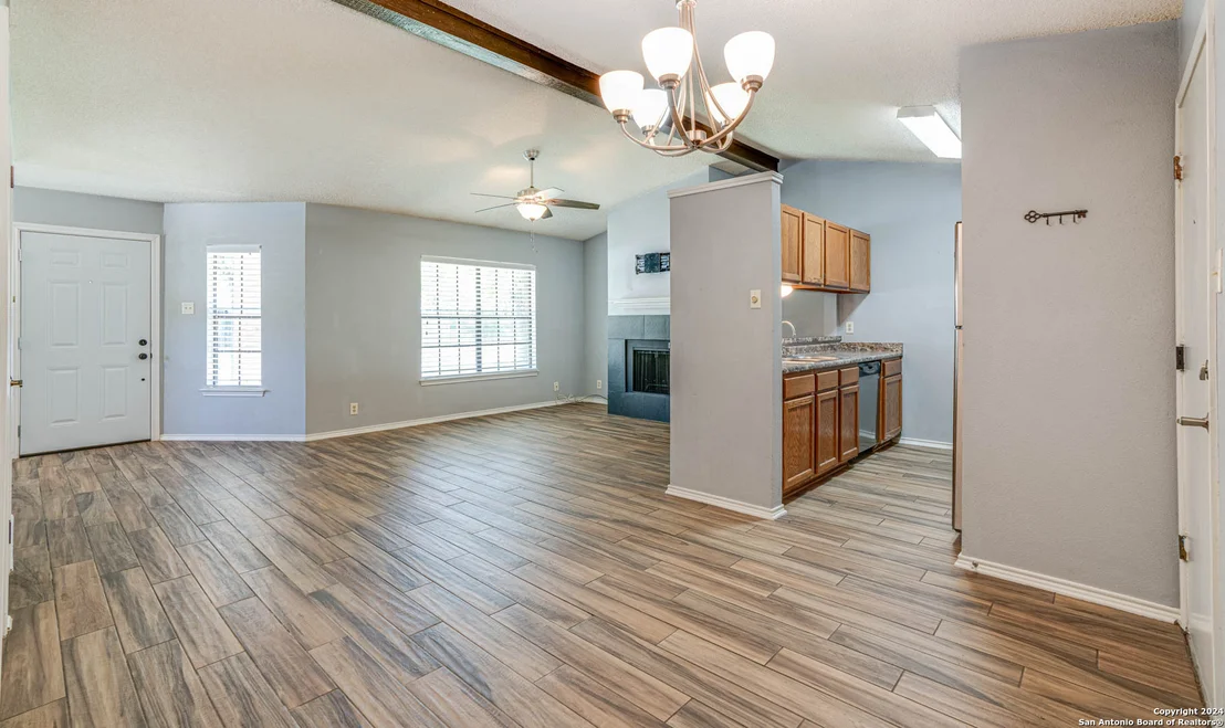 Photo of 2251 REGENCY PT
