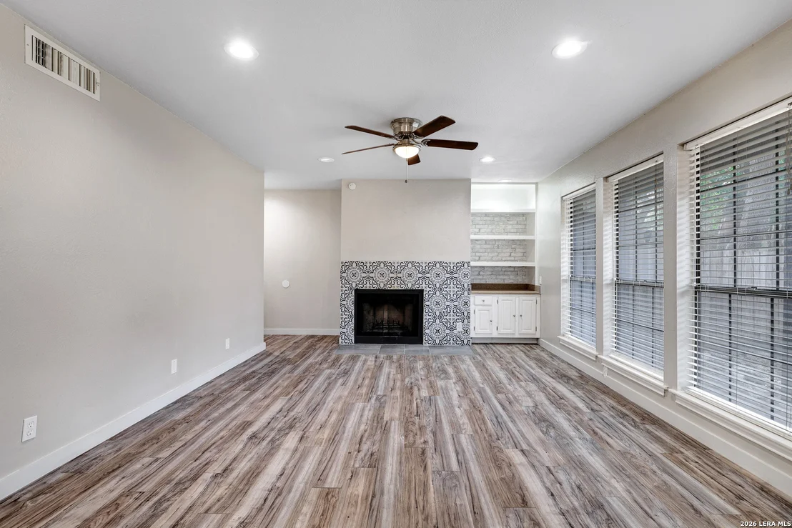 Photo of Unit 43 at 8611 Datapoint Dr