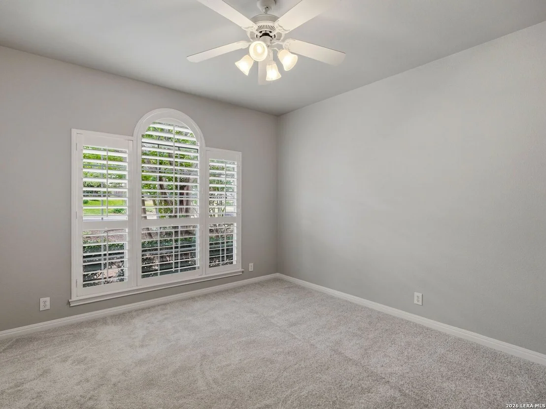 Photo of 9406 Potters Point