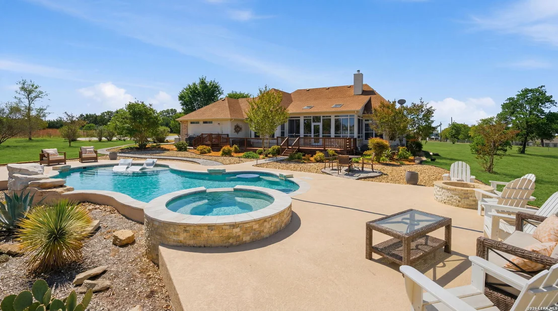 Photo of 126 Juniper Ln