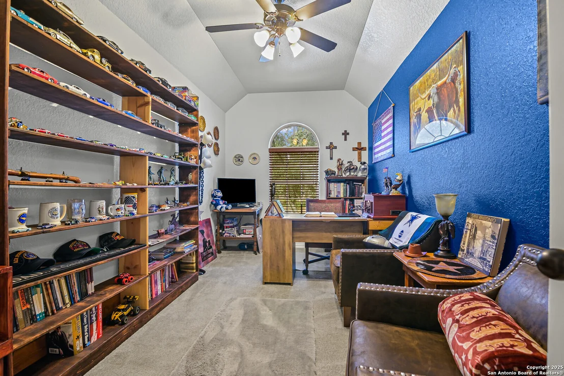Photo of 25514 Thomas Oaks