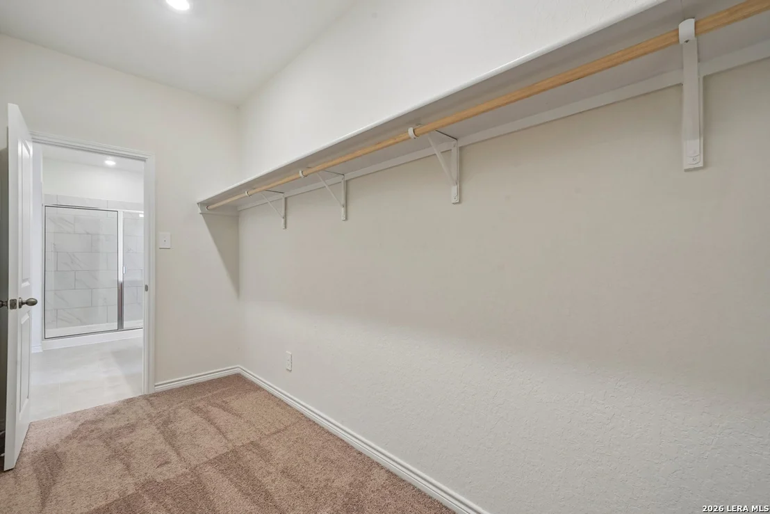 Photo of 10049 JAGGER AVENUE