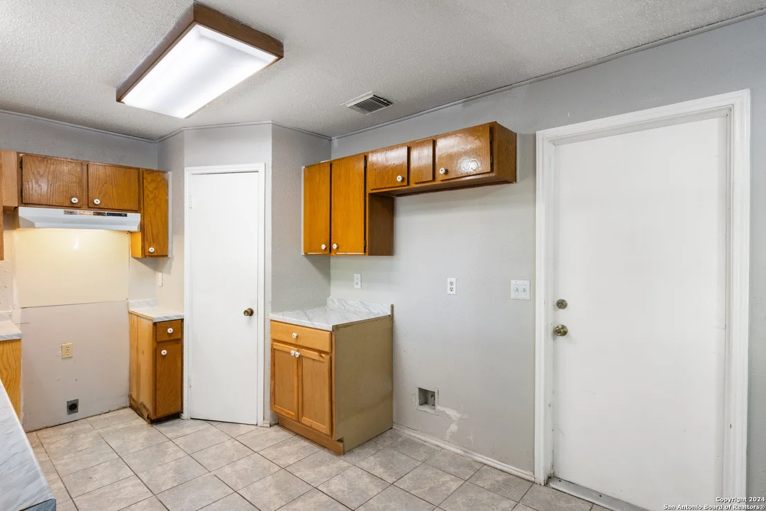 Photo of 7298 PINE BR