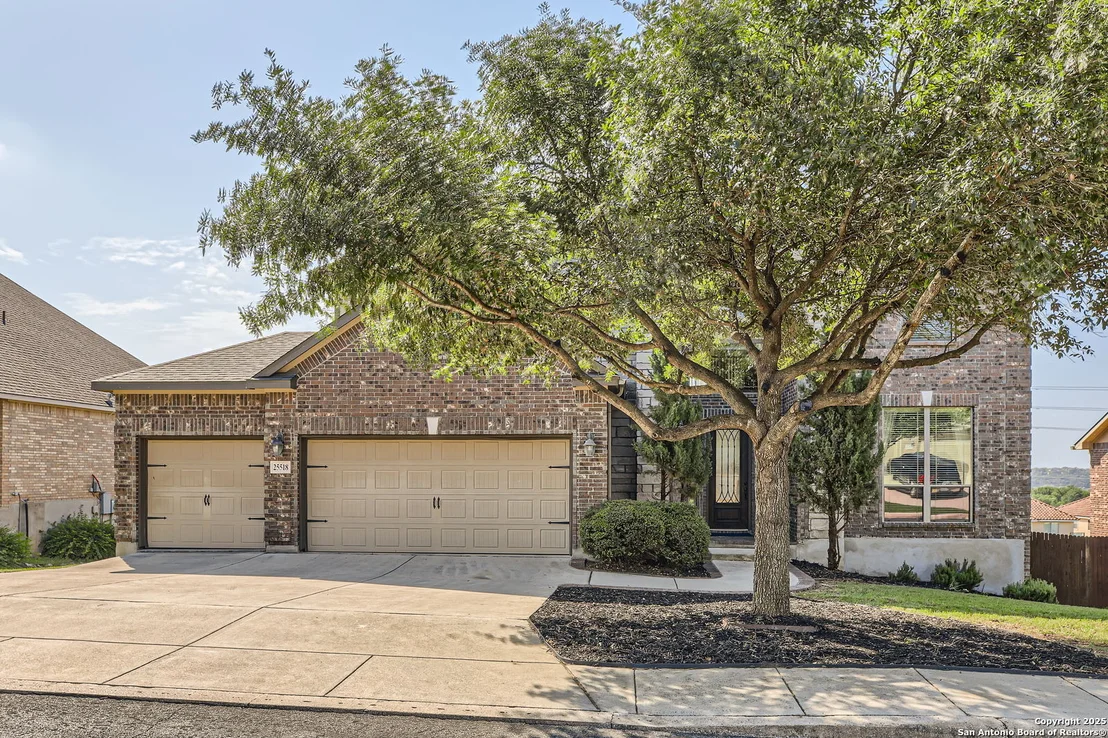 Photo of 25518 Coronado Bluff