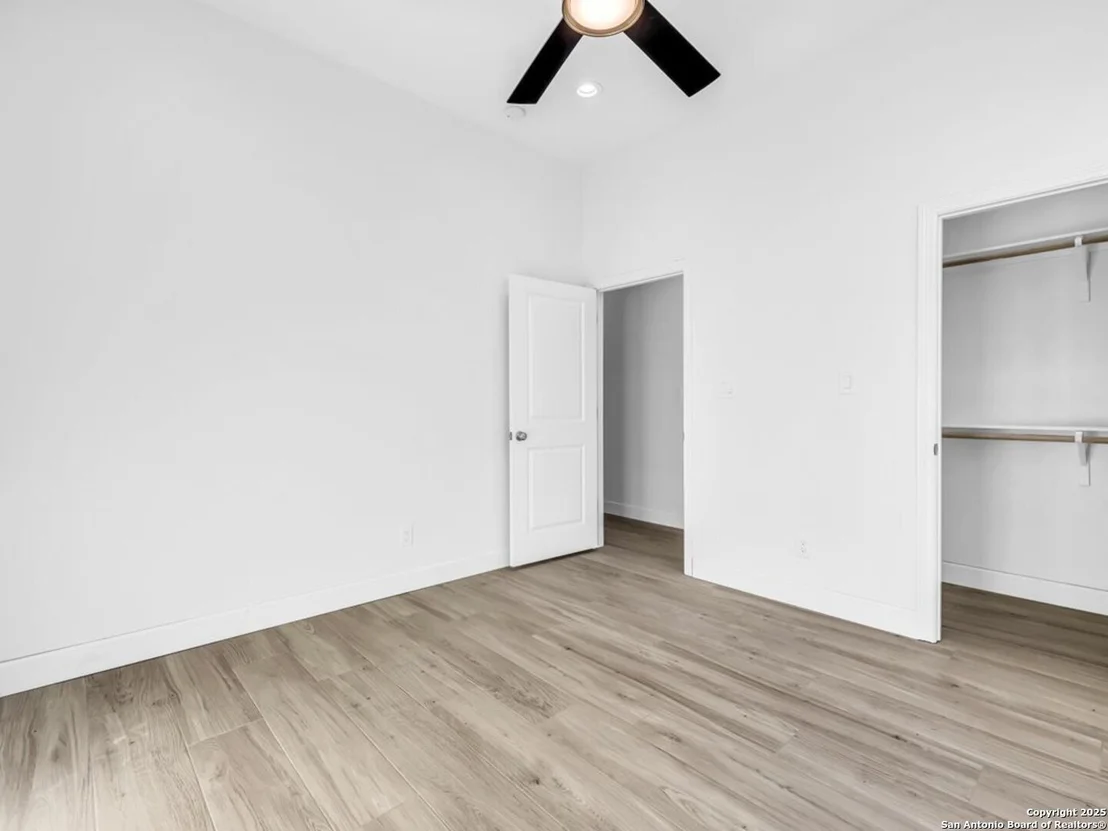 Photo of 241 Toucan Drive