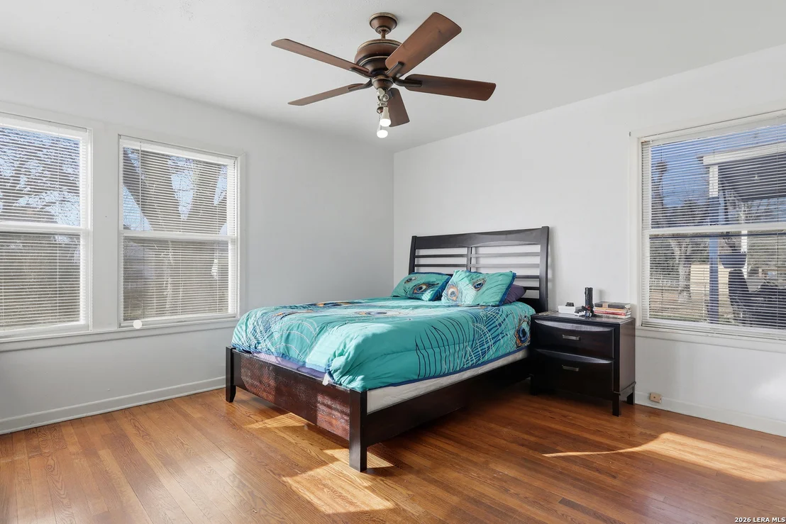 Photo of 346 NASH BLVD
