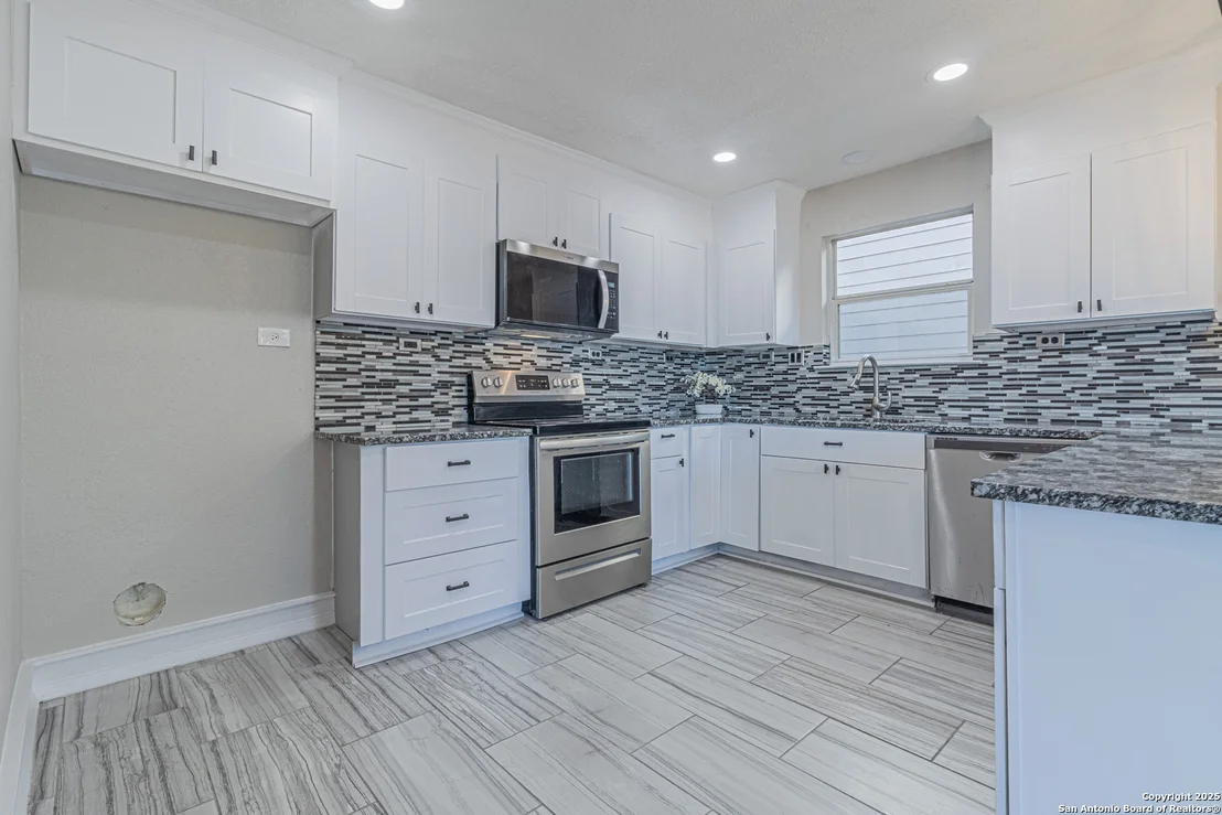 Photo of 5110 Sunview Vly