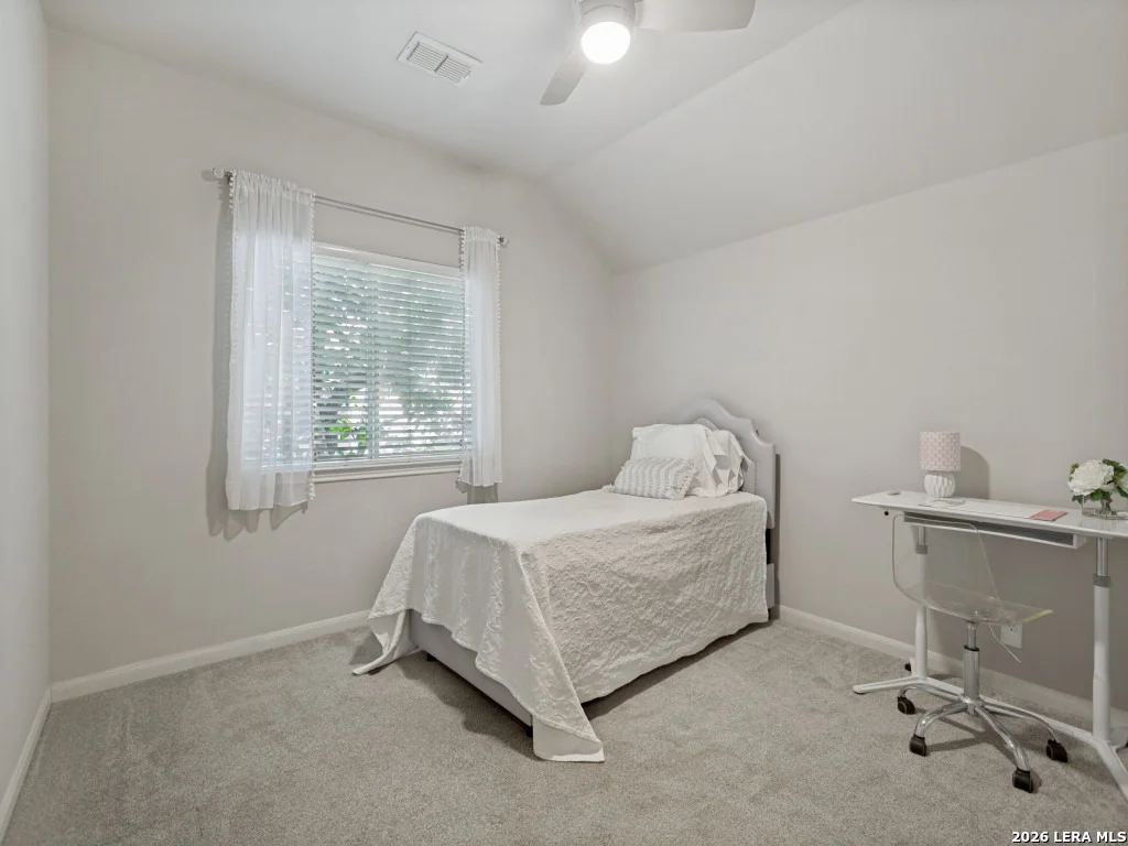 Photo of 1107 Tokalon