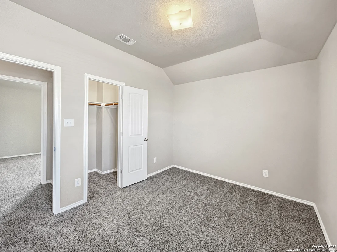 Photo of 6534 CANDLEDIM CIR