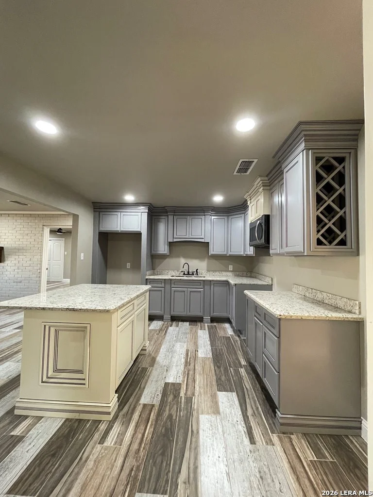 Photo of 2313 Lorilee Dr