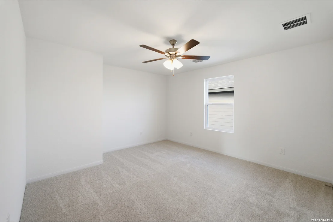 Photo of 11154 HOLLINGER CIR