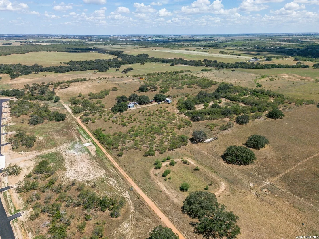 Photo of 815 Verdi Road