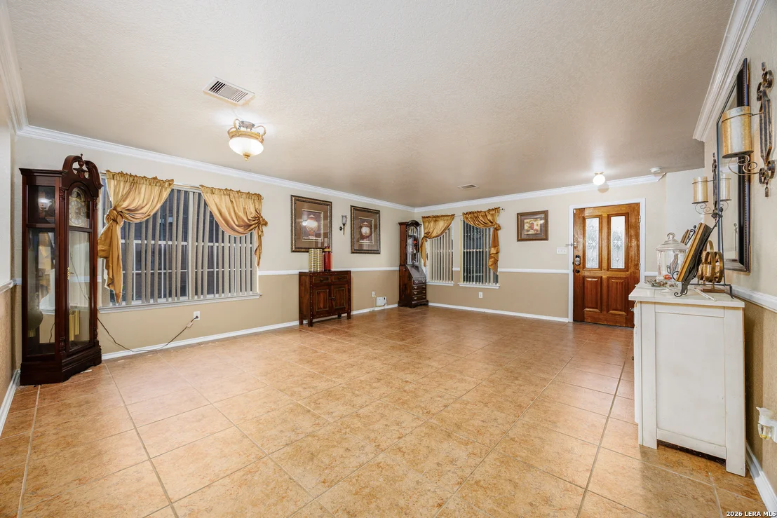 Photo of 1302 SUN GDN
