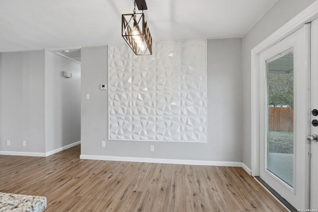 Photo of 6514 Forest Grove