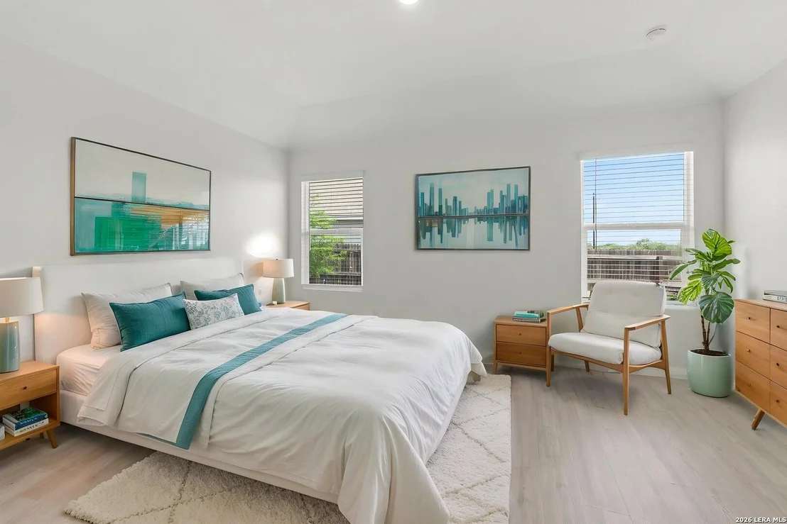 Photo of 105 OLYMPIC CV