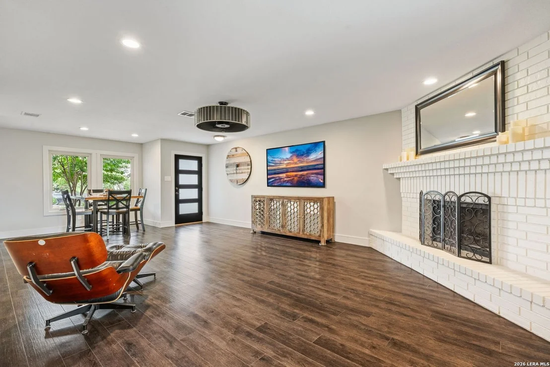 Photo of 104 Arrowhead Lane