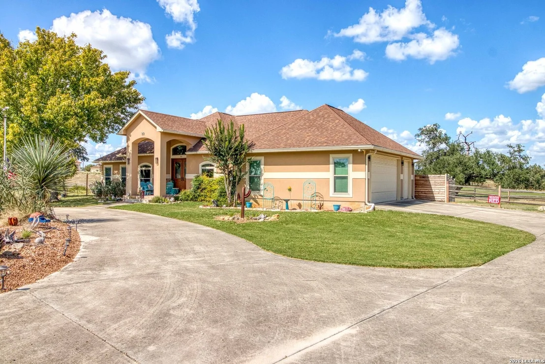Photo of 212 ANTLER CIR