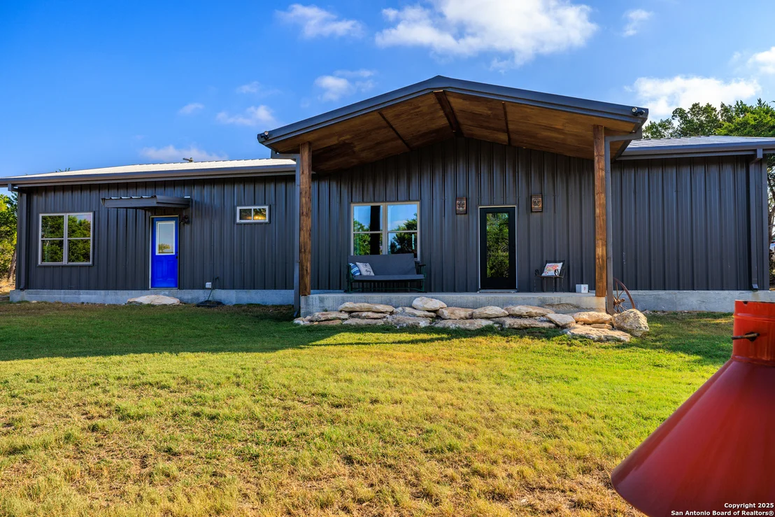 Photo of 1062 Tahoe Rd