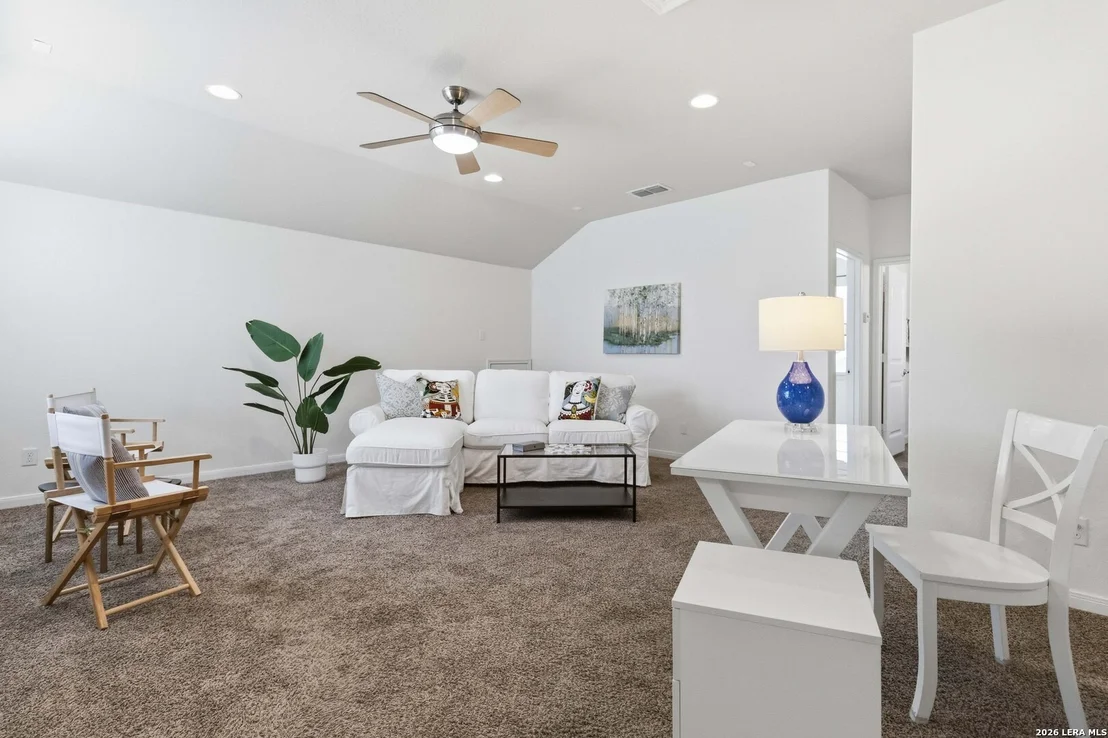 Photo of 5630 Meadow Sky