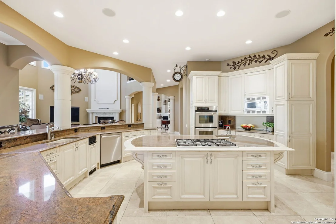Photo of 2 Admirals Way