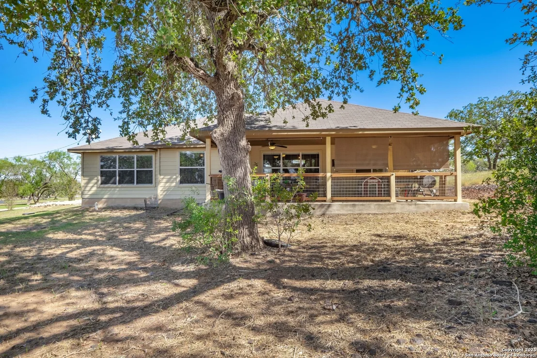 Photo of 22211 Savannah Heights