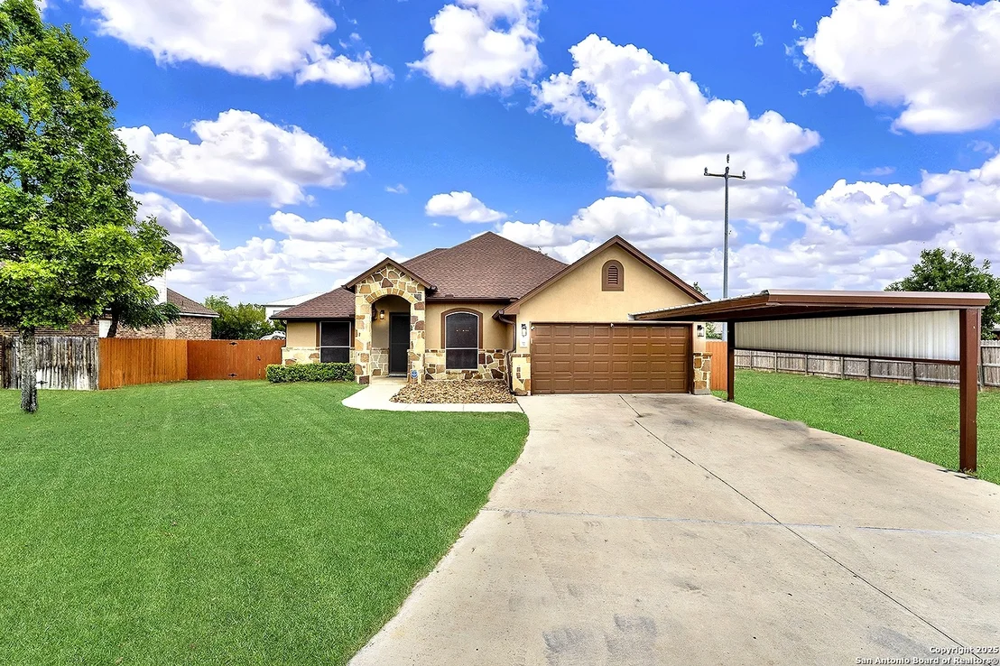 Photo of 15508 GLENN LANE
