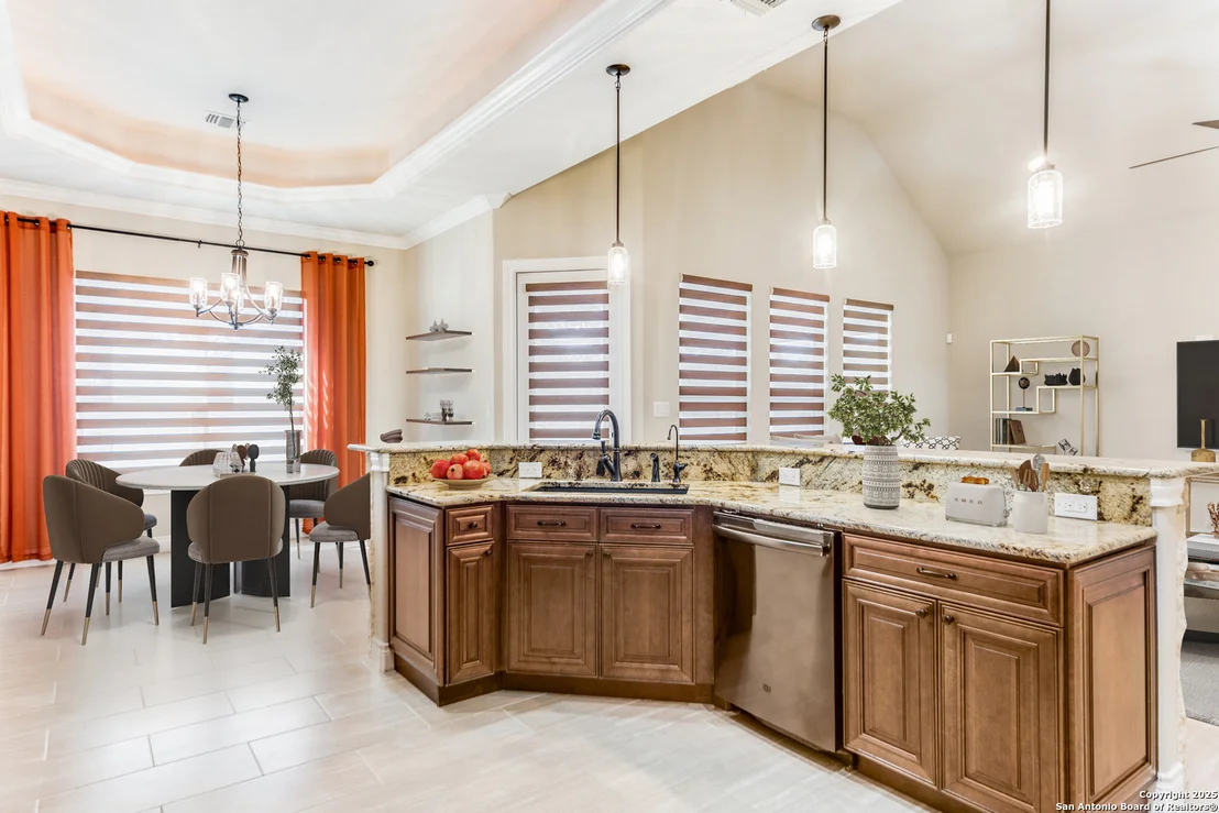 Photo of 2314 CASCADA PKWY