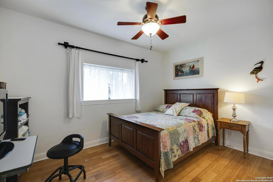 Photo of 16812 Fox Ridge
