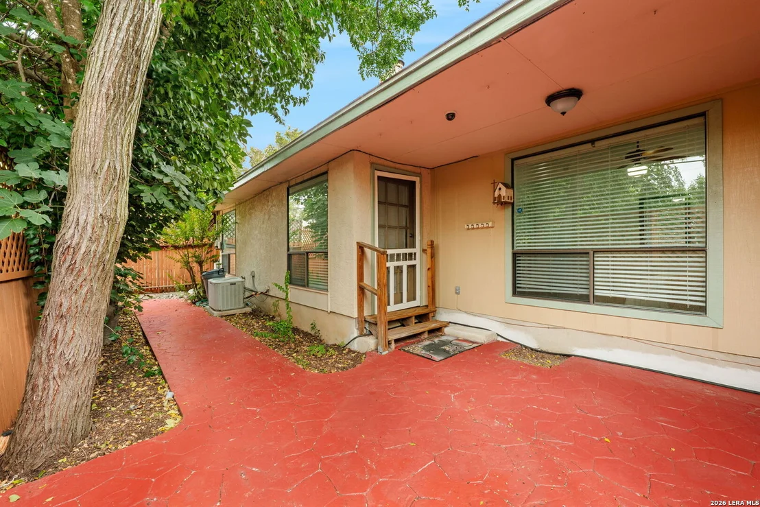 Photo of 2902 Spring Bend