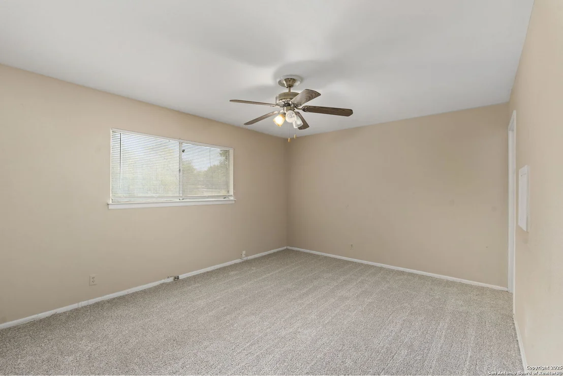 Photo of 538 Shin Oak