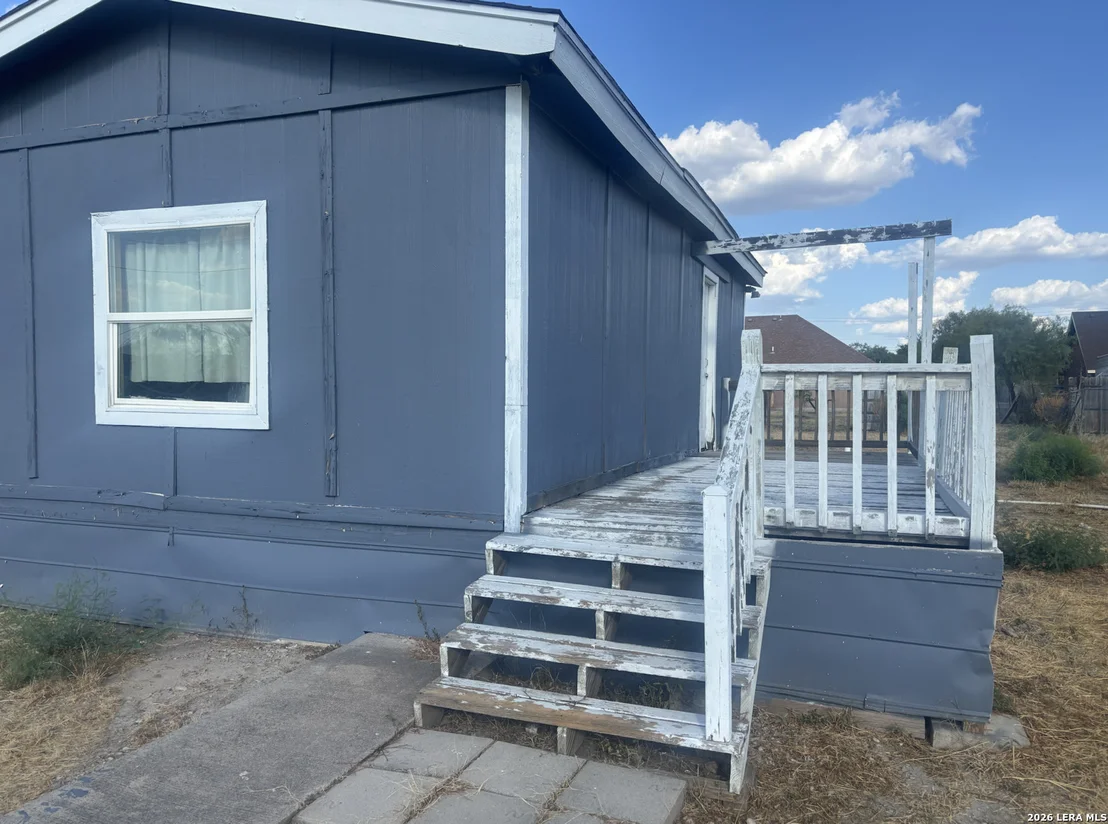 Photo of 3888 CROSS CREEK DR