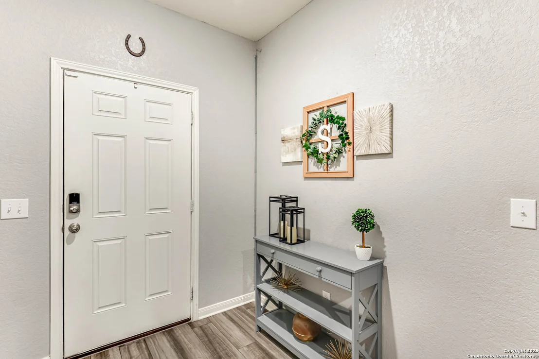 Photo of 14383 Palm Ridge
