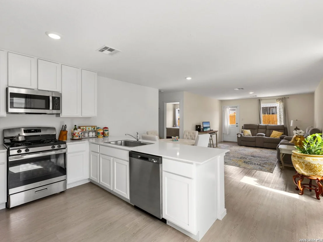 Photo of 11543 Field Briar