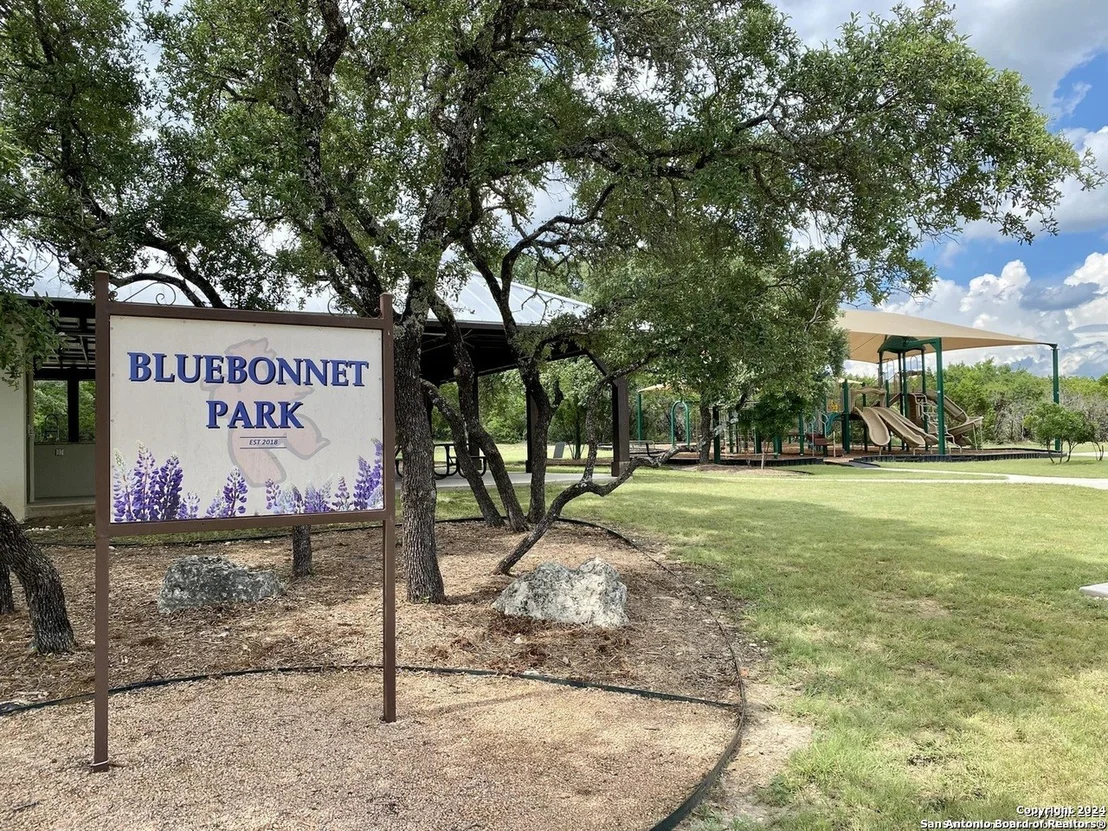 Photo of 391 PR 1748 Lot 391