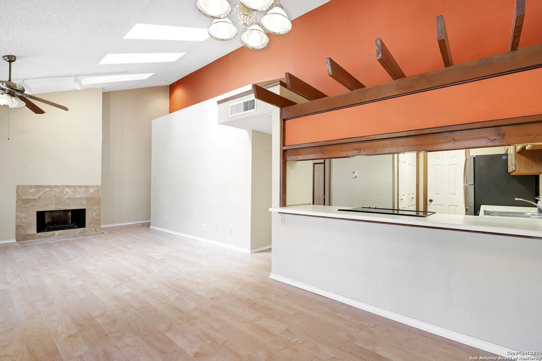 Photo of Unit 224 at 8633 Datapoint