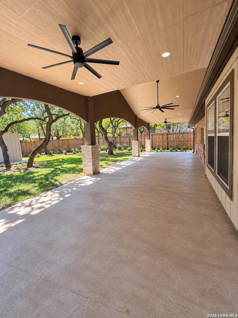 Photo of 7722 Crooked Brook