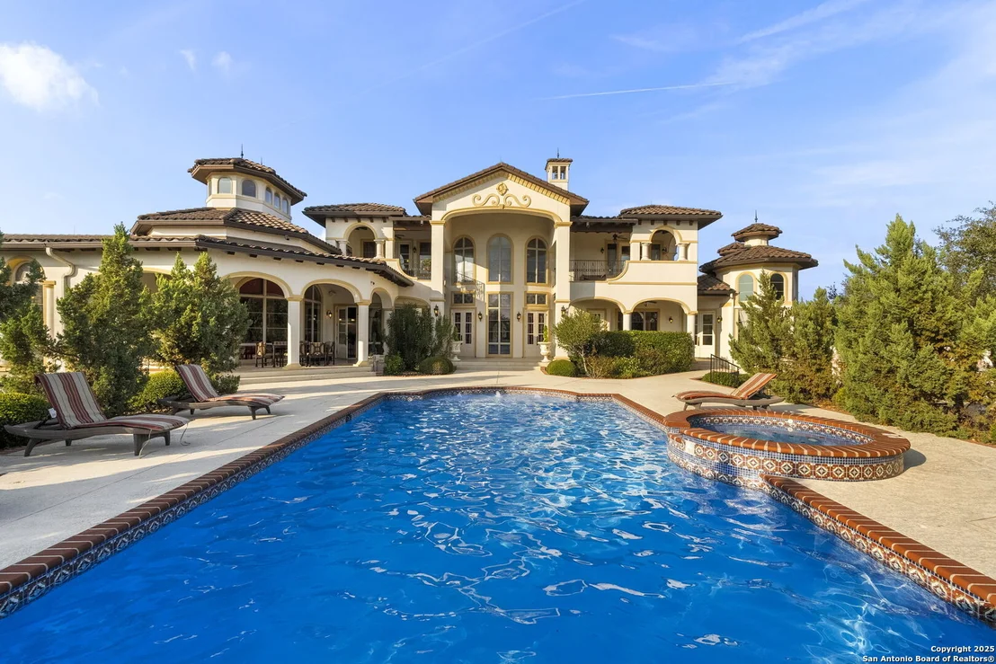 Photo of 1418 Greystone
