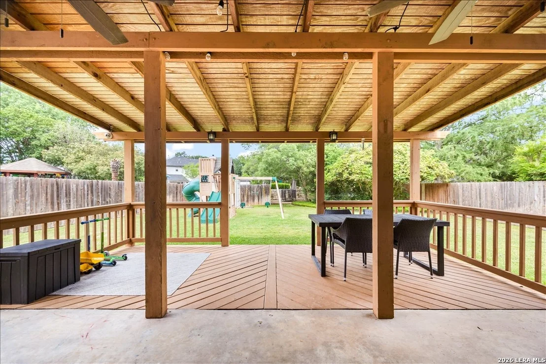 Photo of 18306 Edwards Oaks