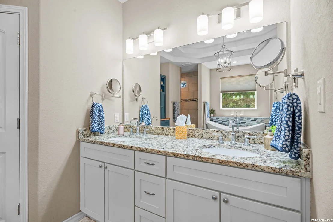 Photo of 819 Primrose Path