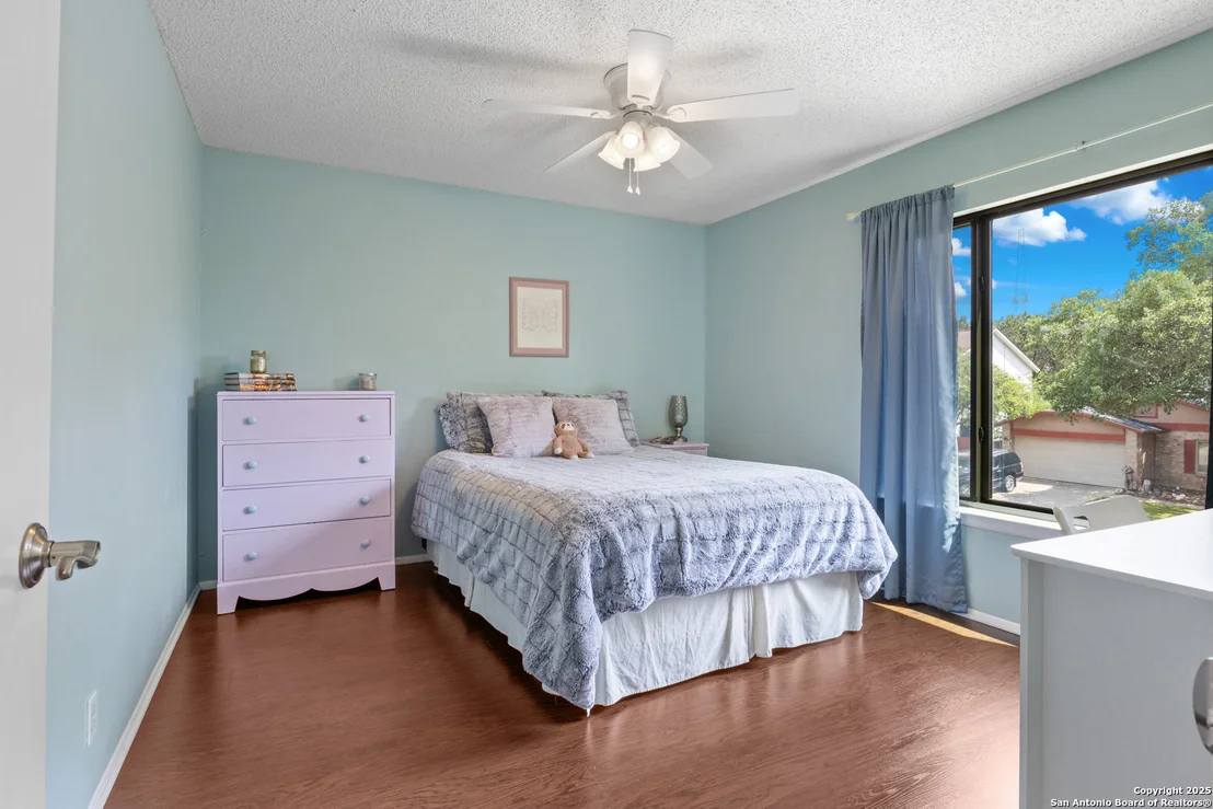 Photo of 7705 Wood Bluff