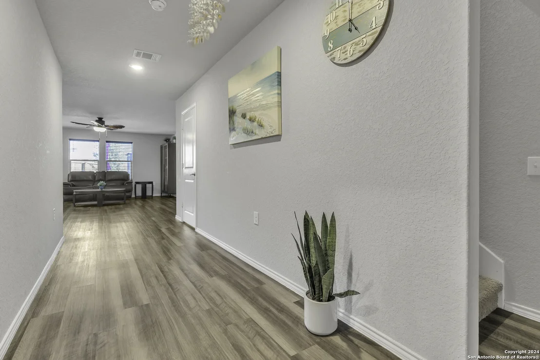 Photo of 5706 WILLOW BREEZE