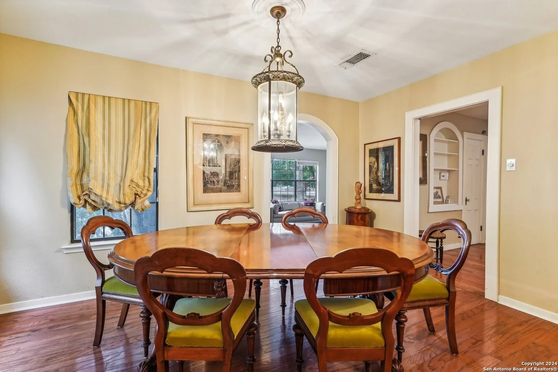 Photo of 913 Jackson Rd