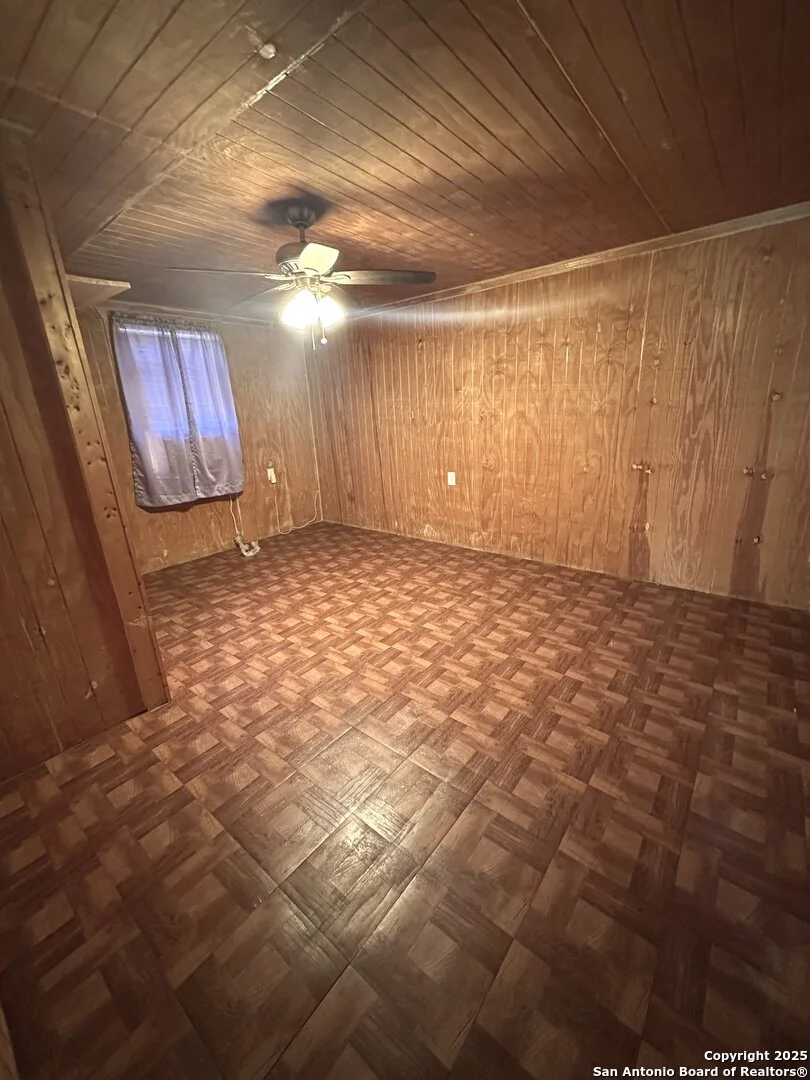 Photo of 389 County Road 3415