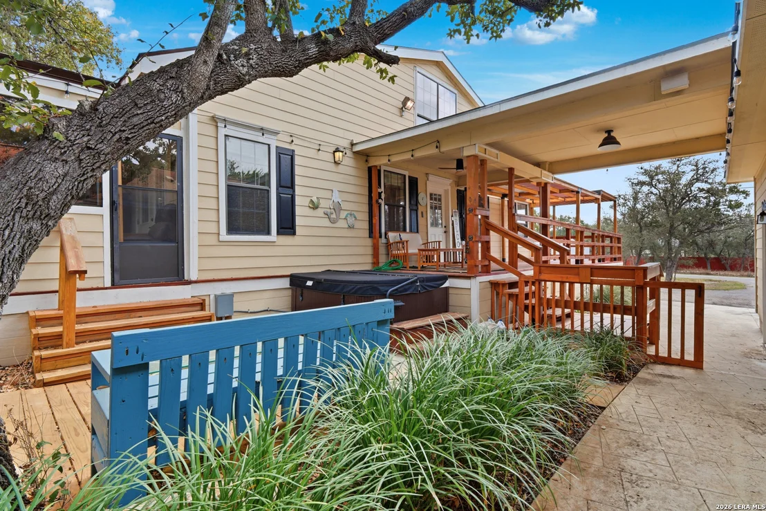 Photo of 423 Las Hadas