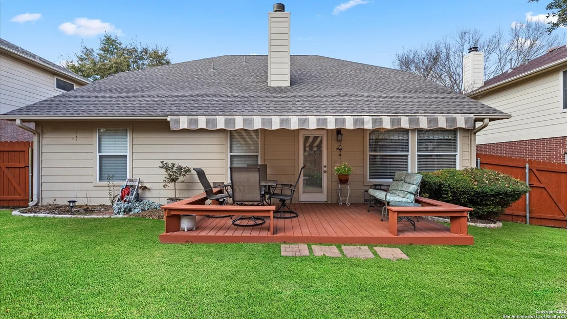 Photo of 4664 Summit Hill Dr