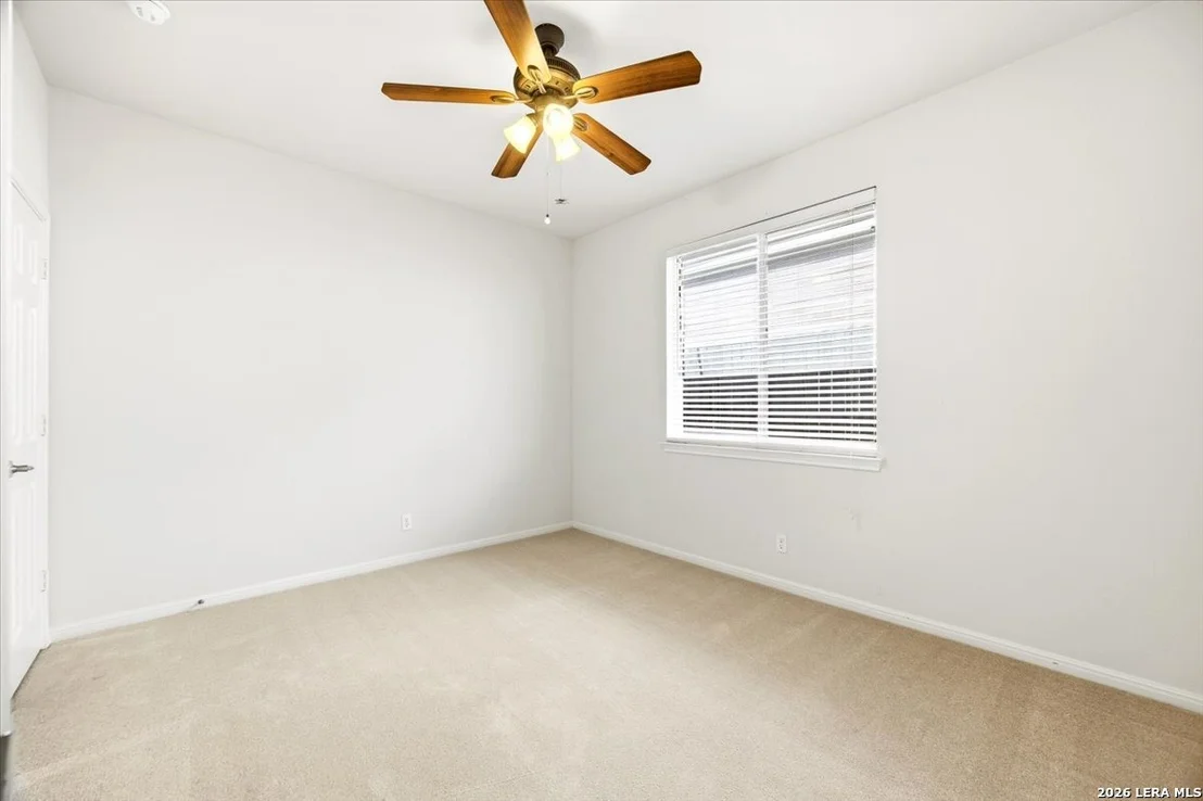 Photo of 13115 Five Brks