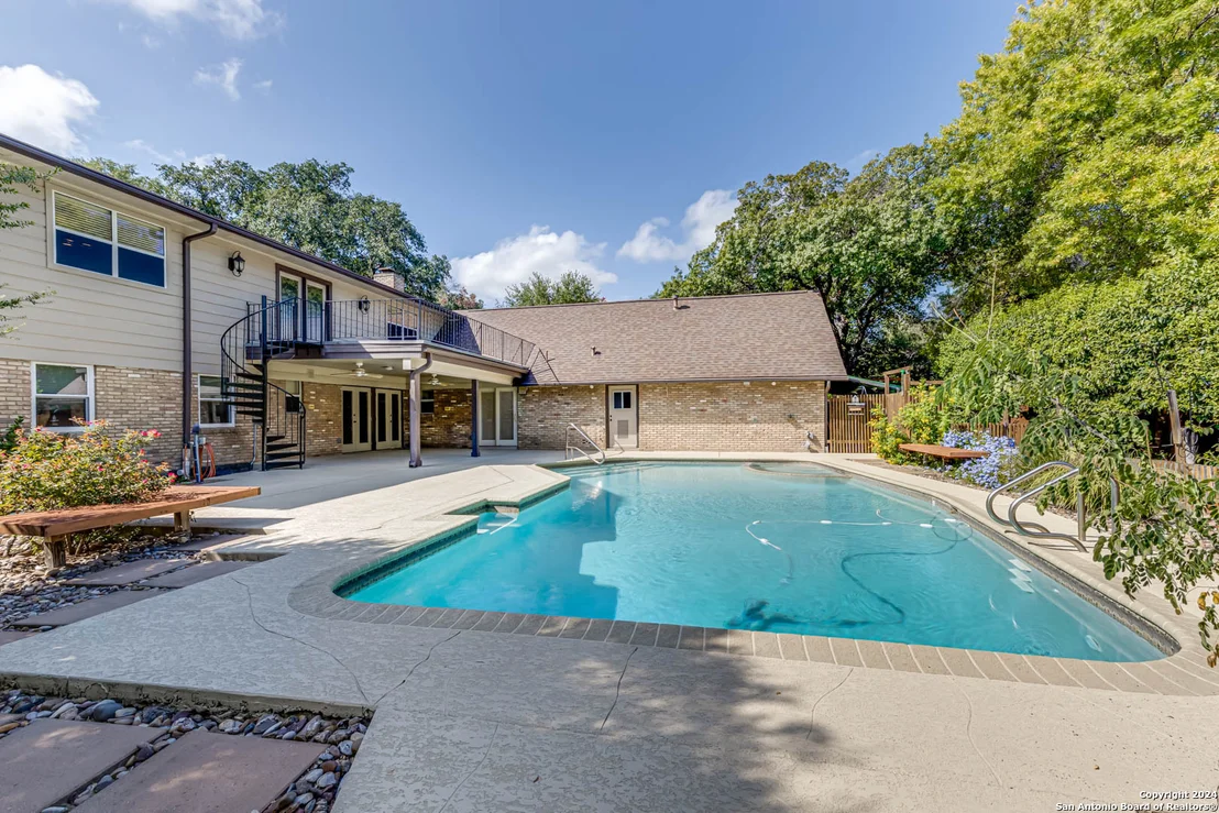 Photo of 111 IRONGATE RD